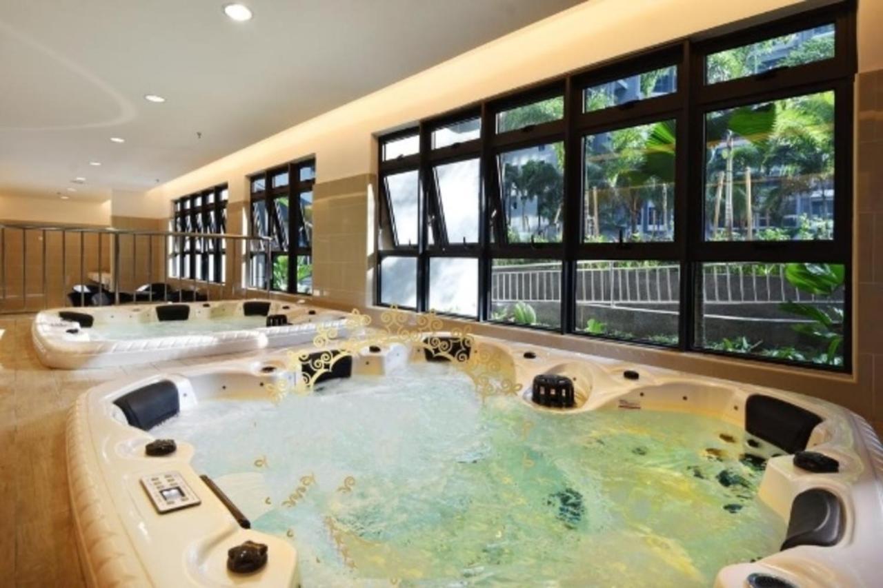 Atlantis - Kota Laksamana -- Pool View -- 2- 6 Pax Apartment Malacca Luaran gambar